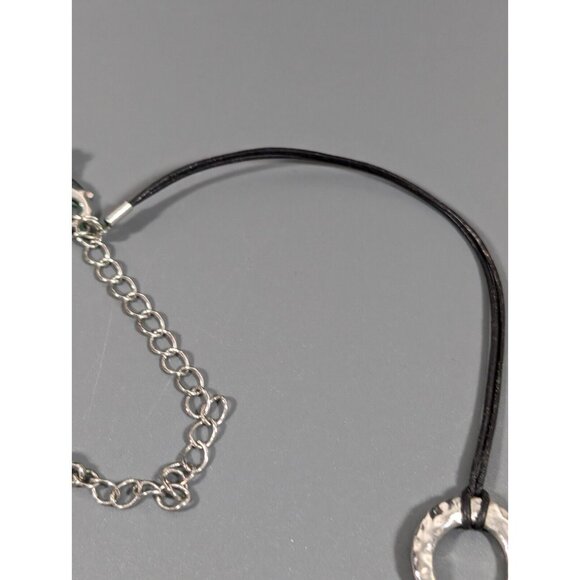 Lia Sophia Green Glass Hammered Silver Tone Triangle Cord Necklace 21 in - Picture 5 of 9